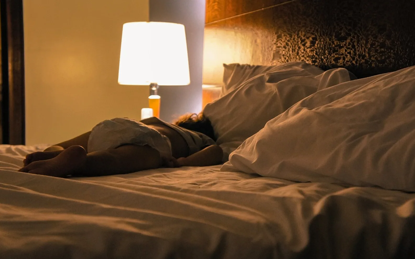 Bed, child and light